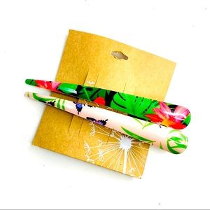 Tropical Dark Light Themed Hair Clips New Pink Black